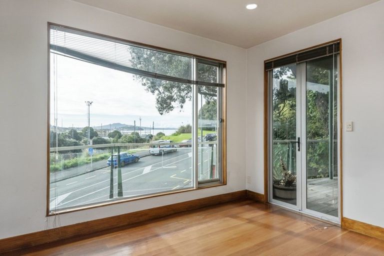Photo of property in 112 Gladstone Road, Parnell, Auckland, 1052