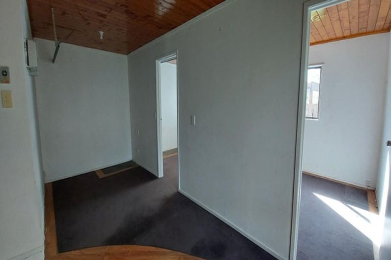 Photo of property in 13 Muriel Place, Ranui, Auckland, 0612