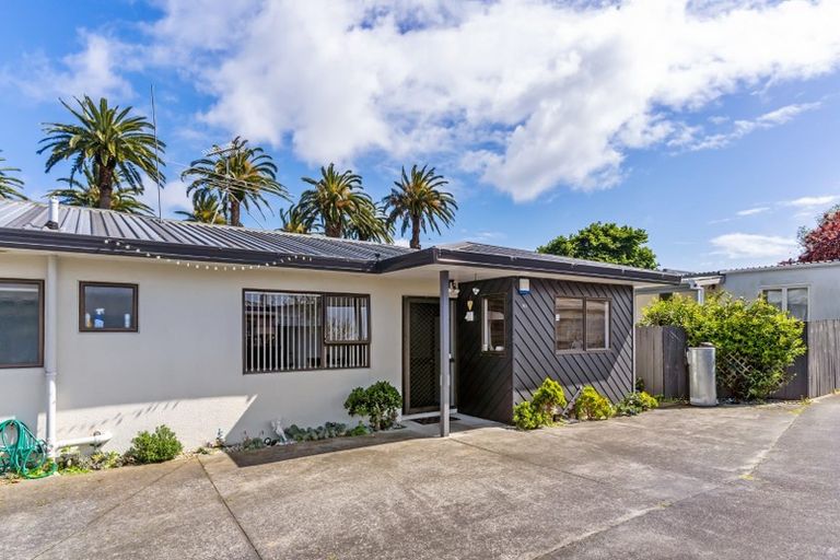 Photo of property in 2/36 Jellicoe Road, Manurewa, Auckland, 2102
