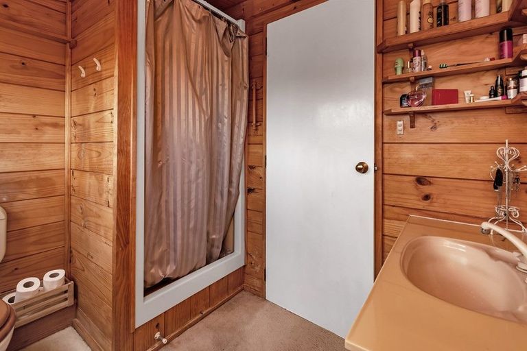 Photo of property in 70 Edmonds Road, Kerikeri, 0293