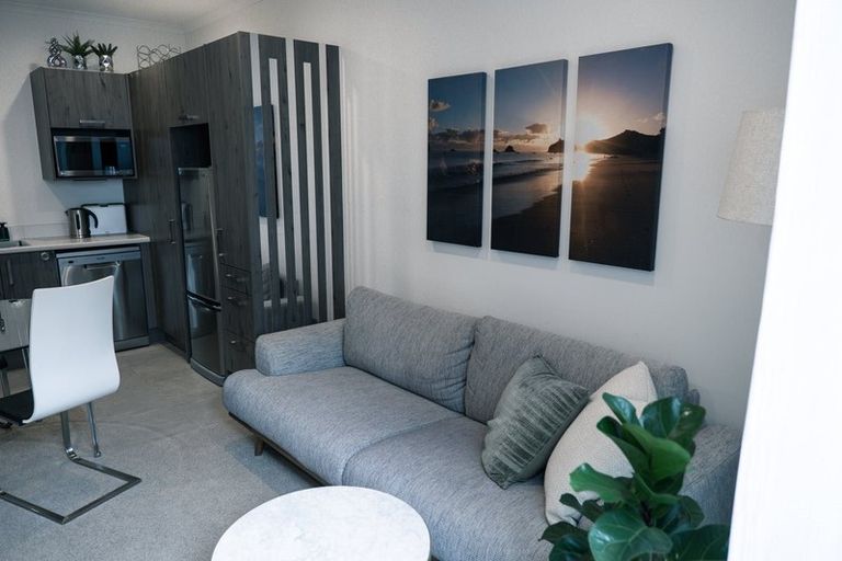 Photo of property in 6 Contact Lane, Hobsonville, Auckland, 0616