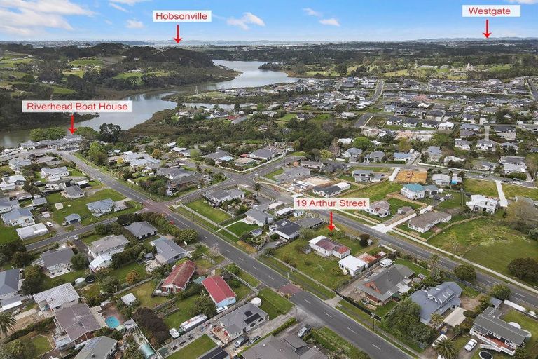 Photo of property in 19 Arthur Street, Riverhead, 0820