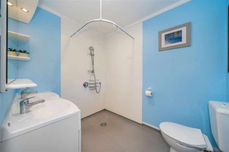 Photo of property in 93 Gemstone Drive, Birchville, Upper Hutt, 5018