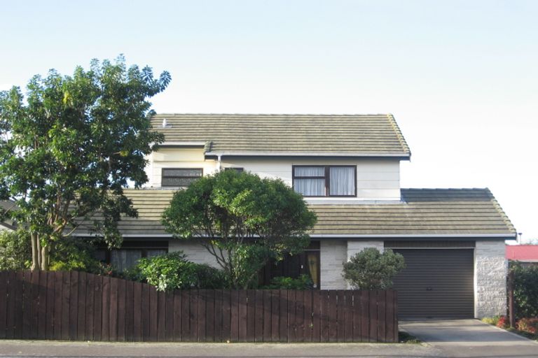 Photo of property in 2/511 Avenue Road West, Hastings, 4122