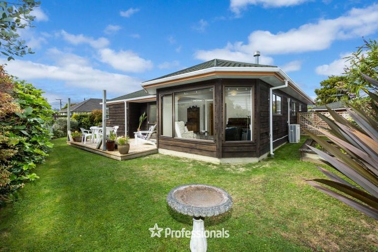 Photo of property in 70b Gibbons Street, Ebdentown, Upper Hutt, 5018