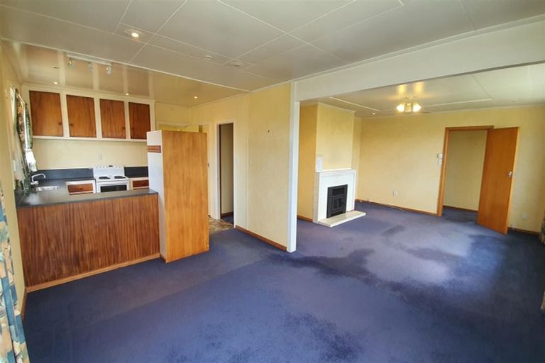 Photo of property in 3 Balmoral Street, Waimate, 7924