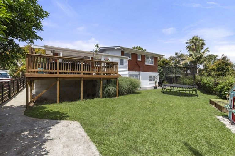 Photo of property in 9 Cardiff Street, Pukekohe, 2120