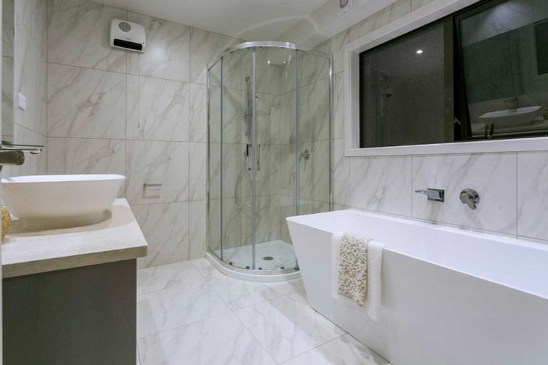 Photo of property in 9 Pennant Street, Long Bay, Auckland, 0630