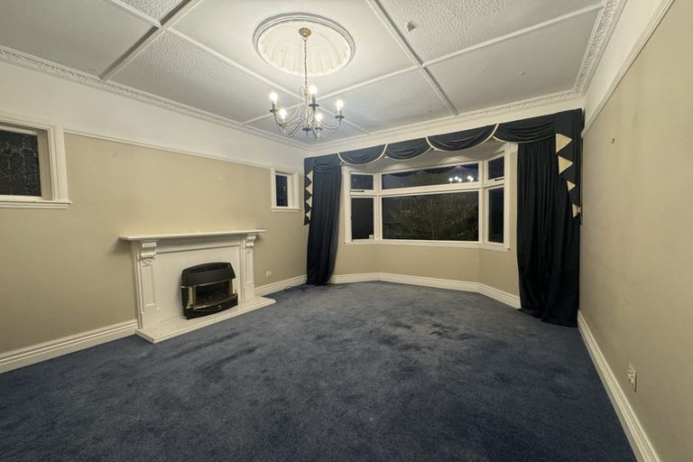 Photo of property in 194 Knights Road, Hutt Central, Lower Hutt, 5011