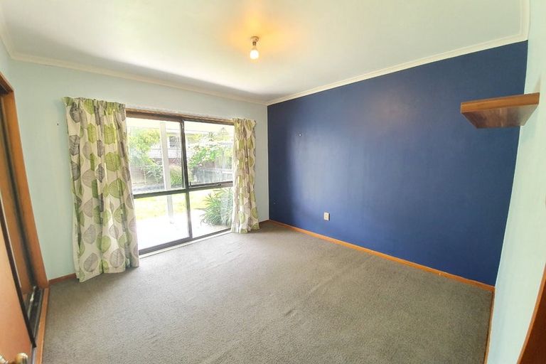 Photo of property in 16a Ngaio Street, West End, Palmerston North, 4412