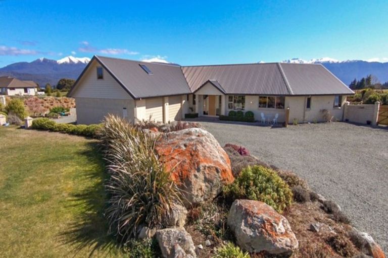 Photo of property in 9 Black Lane, Te Anau, 9672