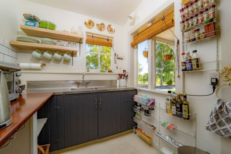 Photo of property in 17 Honey Lane, Tasman, Upper Moutere, 7173