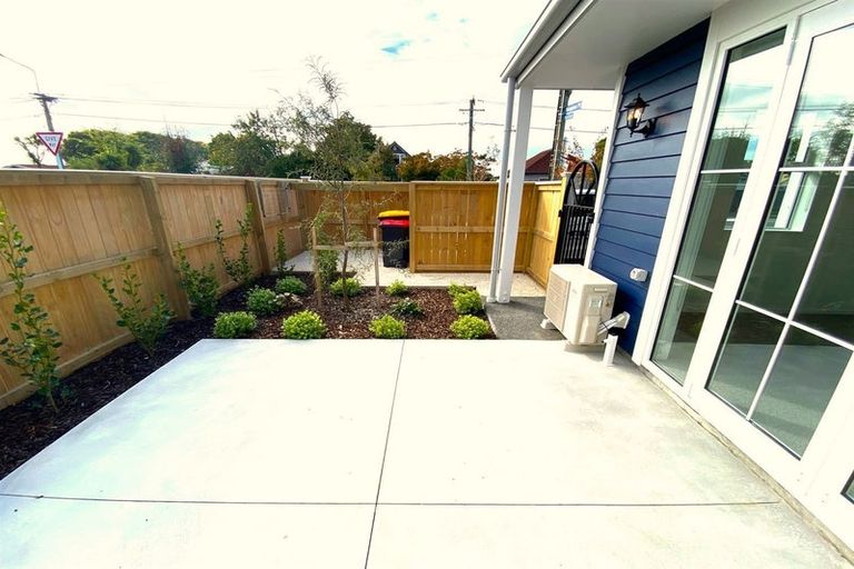 Photo of property in 1/63 Hills Road, Edgeware, Christchurch, 8013
