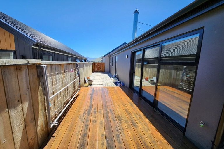 Photo of property in 103 Jack Hanley Drive, Jacks Point, Queenstown, 9371