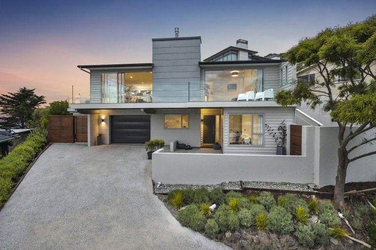 Photo of property in 63 Cliffs Road, Saint Clair, Dunedin, 9012