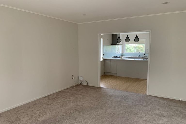 Photo of property in 28 Stredwick Drive, Torbay, Auckland, 0630