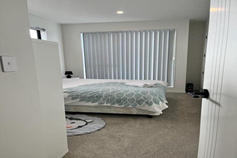 Photo of property in 2 Porowha Road, Westgate, Auckland, 0814