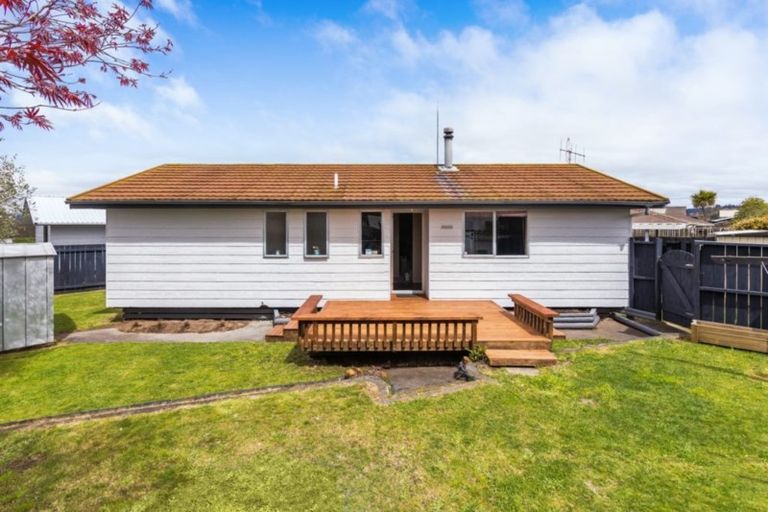 Photo of property in 180 Acacia Bay Road, Nukuhau, Taupo, 3330