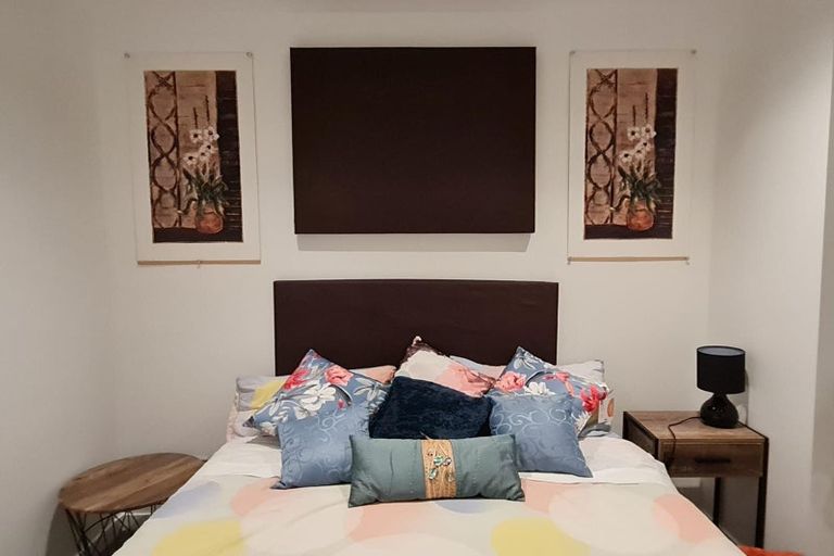 Photo of property in Piermont Apartments, 4i/82 Cable Street, Te Aro, Wellington, 6011