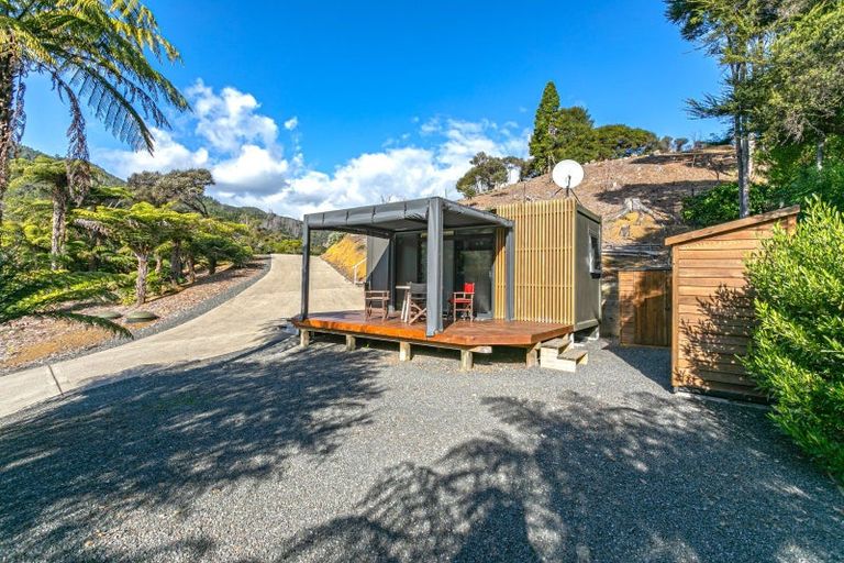Photo of property in 395a Driving Creek Road, Coromandel, 3506