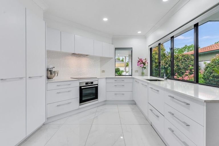 Photo of property in 6 Toi Toi Place, Flagstaff, Hamilton, 3210