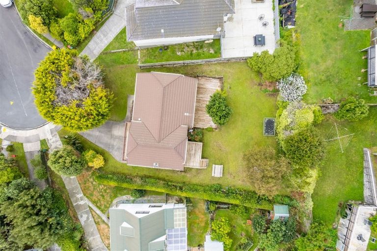 Photo of property in 9 Tregony Place, Camborne, Porirua, 5026