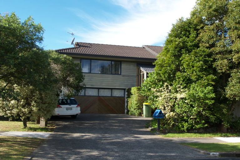 Photo of property in 2/41 Eastridge Court, Northpark, Auckland, 2013