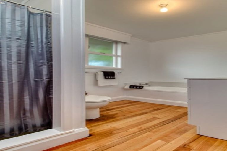 Photo of property in 806a Riverslea Road North, Parkvale, Hastings, 4122