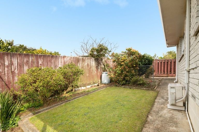 Photo of property in 2/42 Matua Road, Matua, Tauranga, 3110