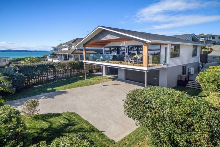Photo of property in 74 Craig Road, Maraetai, Auckland, 2018
