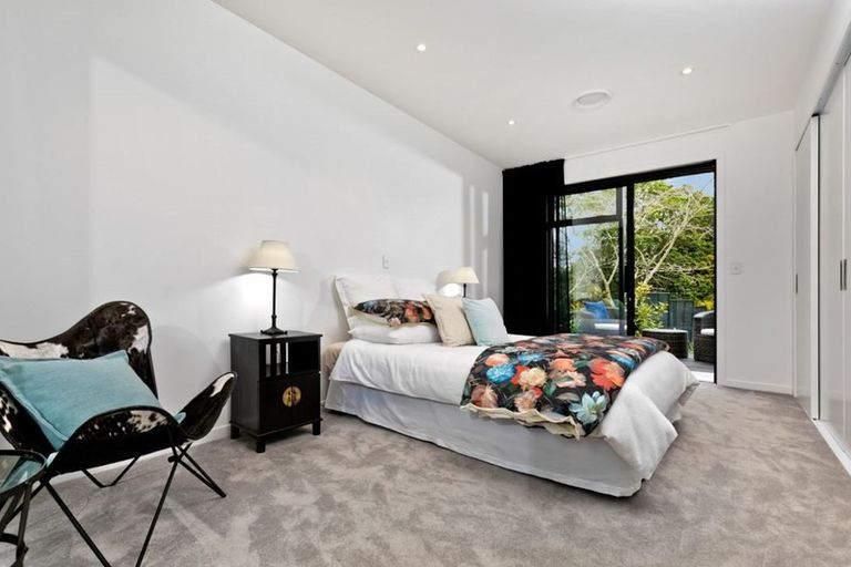 Photo of property in 67 Waipuia Place, Greenhithe, Auckland, 0632