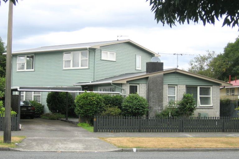 Photo of property in 8 California Drive, Totara Park, Upper Hutt, 5018