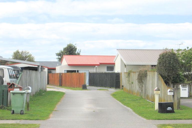 Photo of property in 241 Gravatt Road, Papamoa Beach, Papamoa, 3118