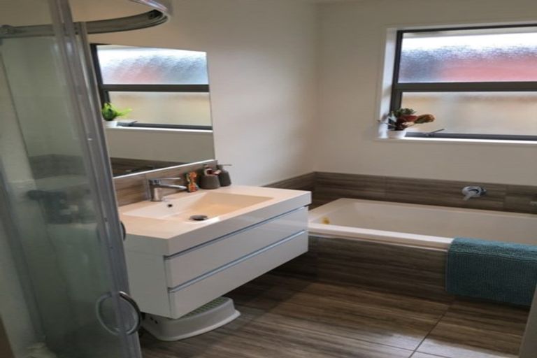 Photo of property in 12 Winterbourn Street, Kaiapoi, 7630