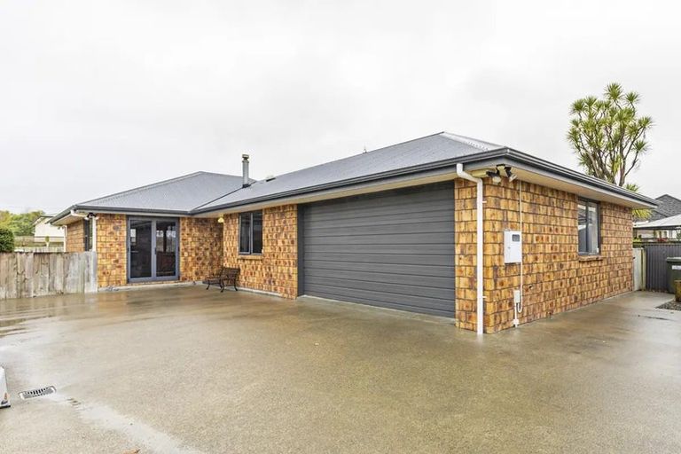 Photo of property in 25 Montgomery Street, Feilding, 4702