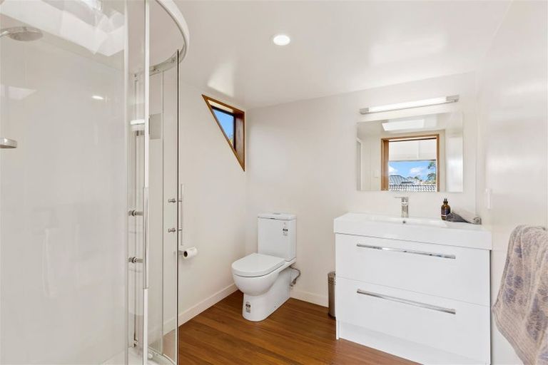 Photo of property in 4 Godfrey Place, Ilam, Christchurch, 8041