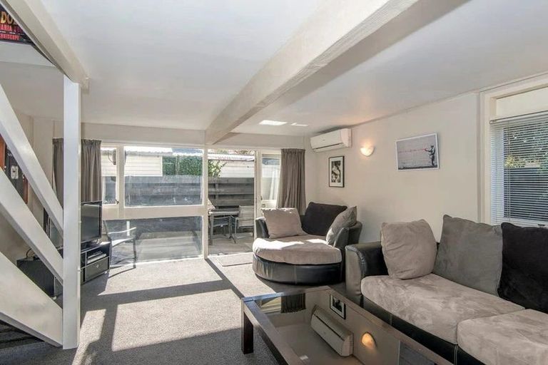 Photo of property in 4/78a Holly Road, St Albans, Christchurch, 8014