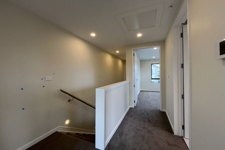 Photo of property in 22b Lumbarda Drive, Kumeu, 0810