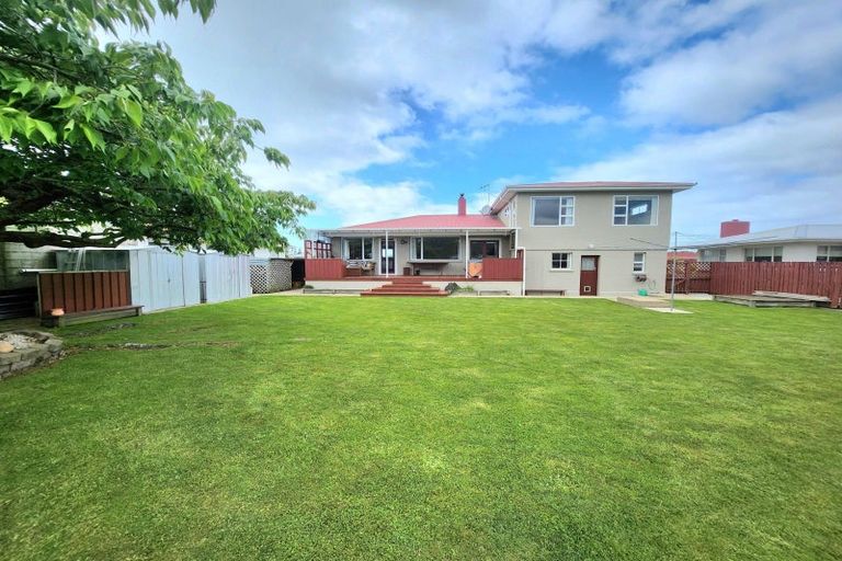 Photo of property in 10 Dalmeny Street, Oamaru North, Oamaru, 9400