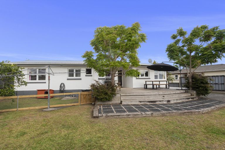 Photo of property in 6 Erin Street, Tikipunga, Whangarei, 0112