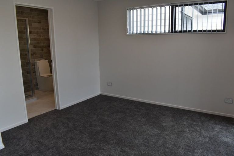 Photo of property in 24b Duggan Avenue, Mangere, Auckland, 2022