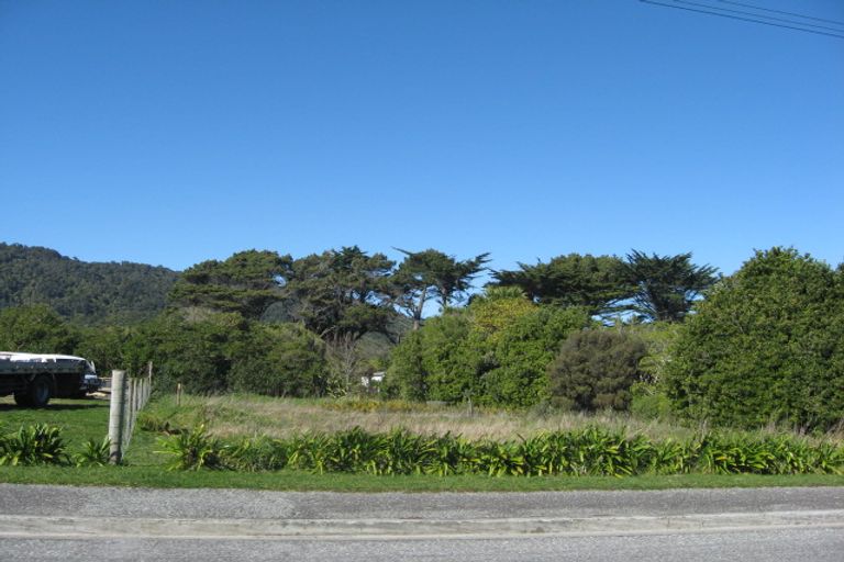 Photo of property in 44 Domett Esplanade, Cobden, Greymouth, 7802