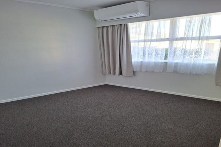 Photo of property in 1/17 Wood Street, Papakura, 2110