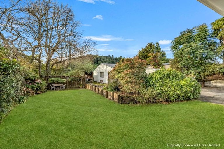Photo of property in 11 Oxford Road, Lake Rotoma, Rotorua, 3074