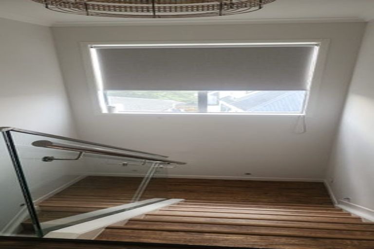 Photo of property in 4 Fortuna Place, East Tamaki Heights, Auckland, 2016