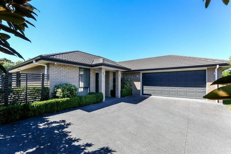 Photo of property in 55 Ainslee Street, Highlands Park, New Plymouth, 4312