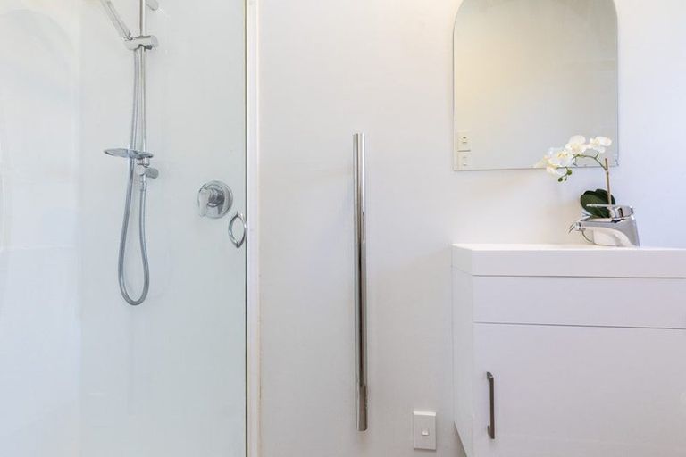 Photo of property in 6d Rimu Street, Riccarton, Christchurch, 8041