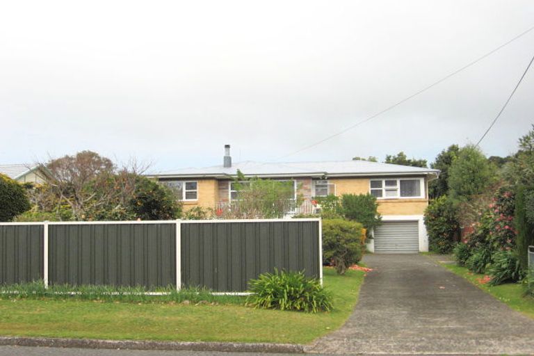 Photo of property in 36 Carr Street, Te Kamo, Whangarei, 0112