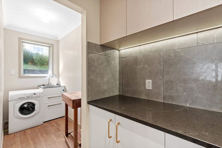 Photo of property in 8 Station Road, Pukekohe, 2120