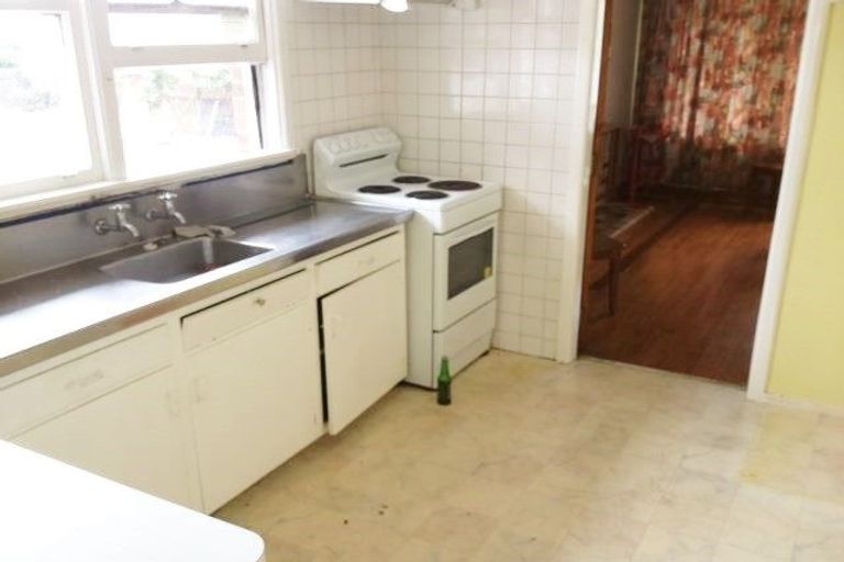 Photo of property in 13 Wintere Road, Papatoetoe, Auckland, 2025